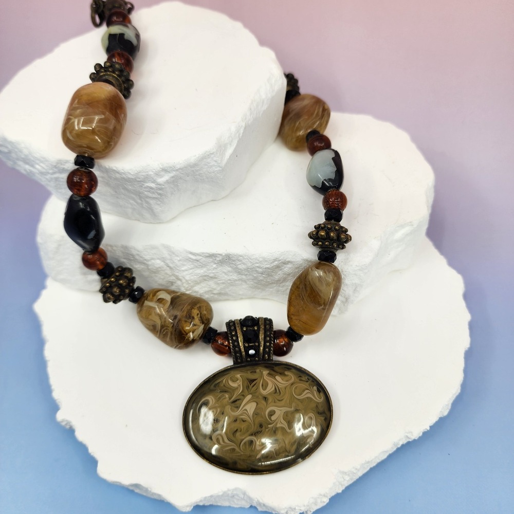 Chico's Brown Black Beaded Necklace Marbled Oval Pendant Boho Statement Vintage
